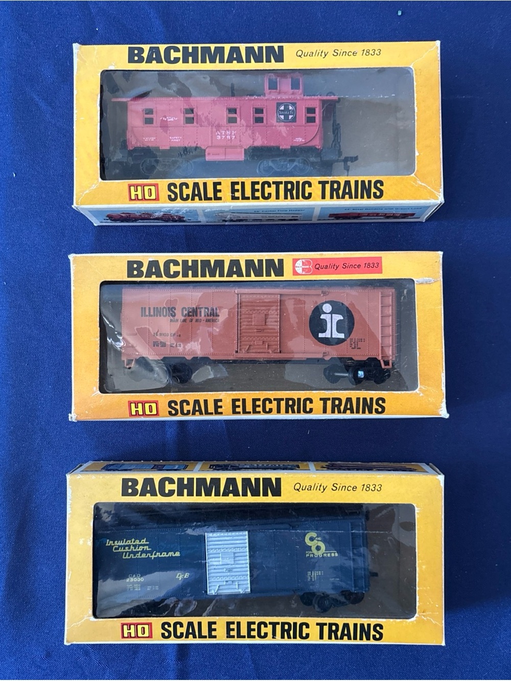 Vintage Bachmann Train HO Scale Freight Car Lot 3 Boxed C&O IC Santa Fe Caboose
